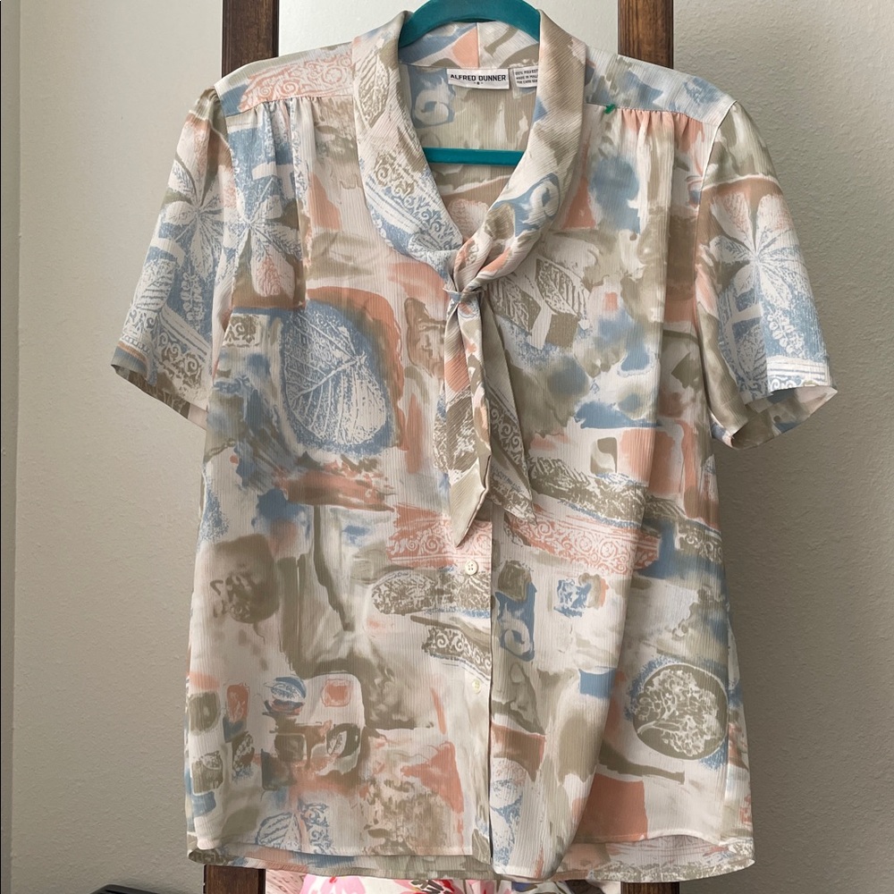 Alfred Dunner Cream Blouse with Peach, Blue, and Taupe Abstract Print